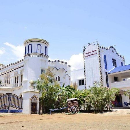Meena Mahal Cottage Kāraikkudi Exterior photo