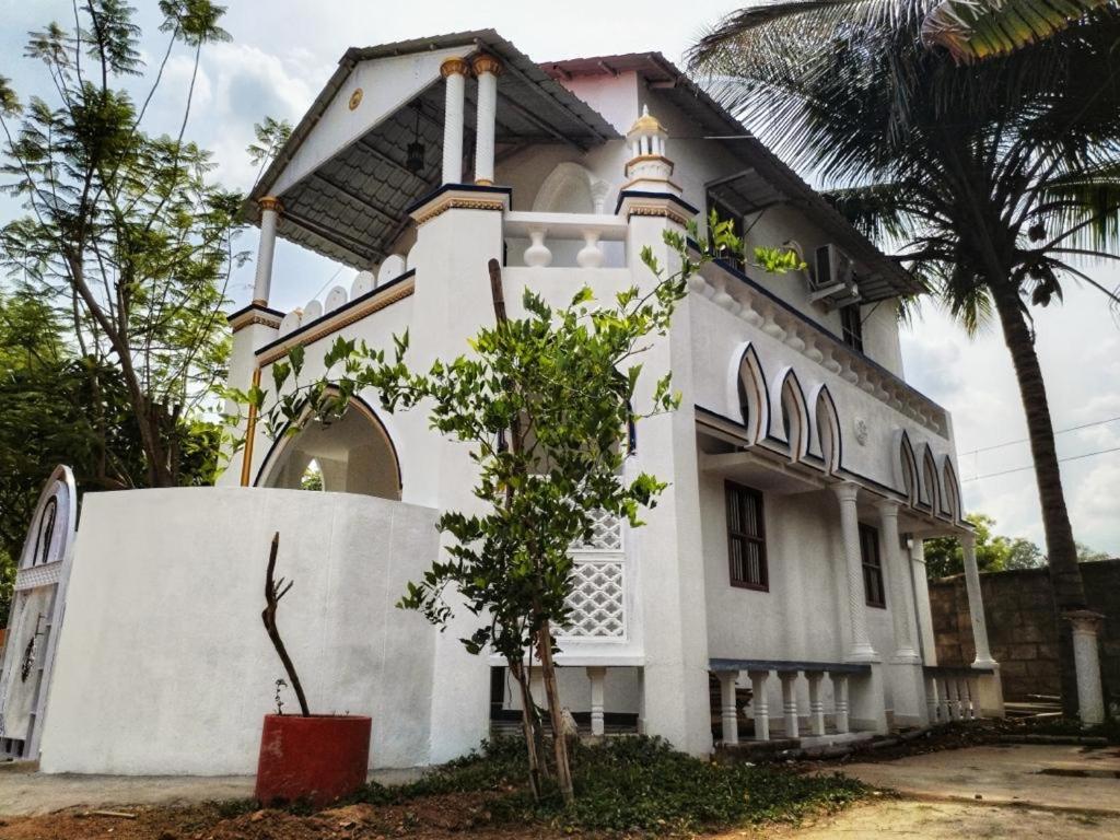 Meena Mahal Cottage Kāraikkudi Exterior photo
