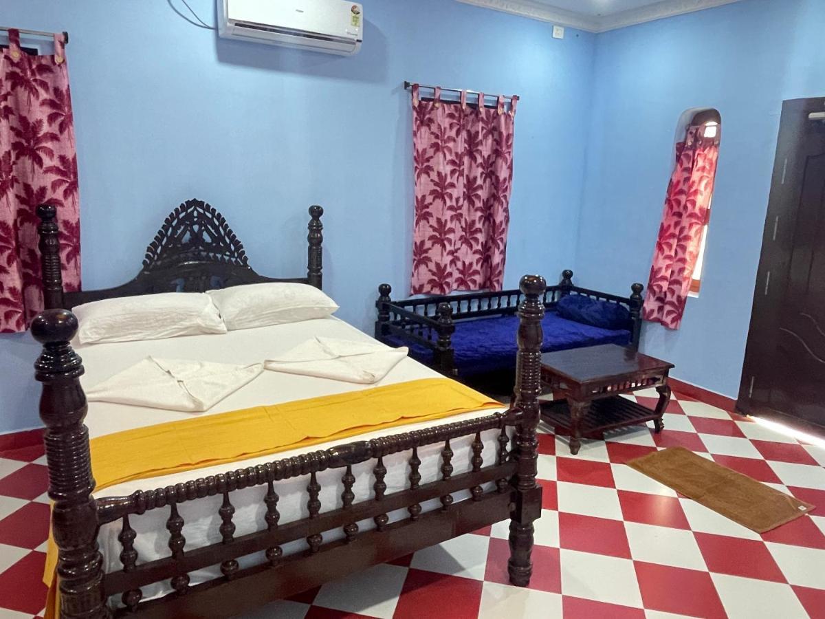 Meena Mahal Cottage Kāraikkudi Exterior photo